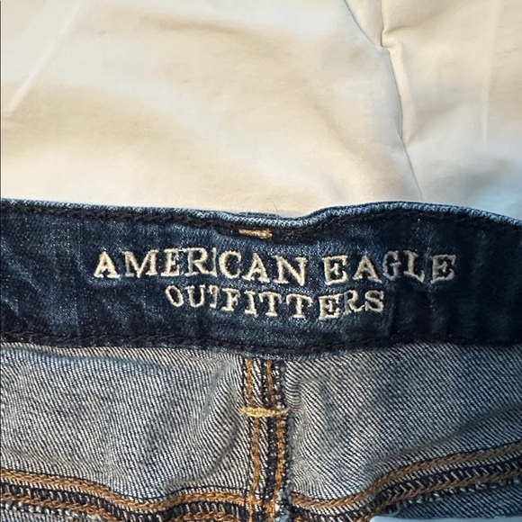 American Eagle Outfitters Blue Denim Shorts - Picture 3 of 4